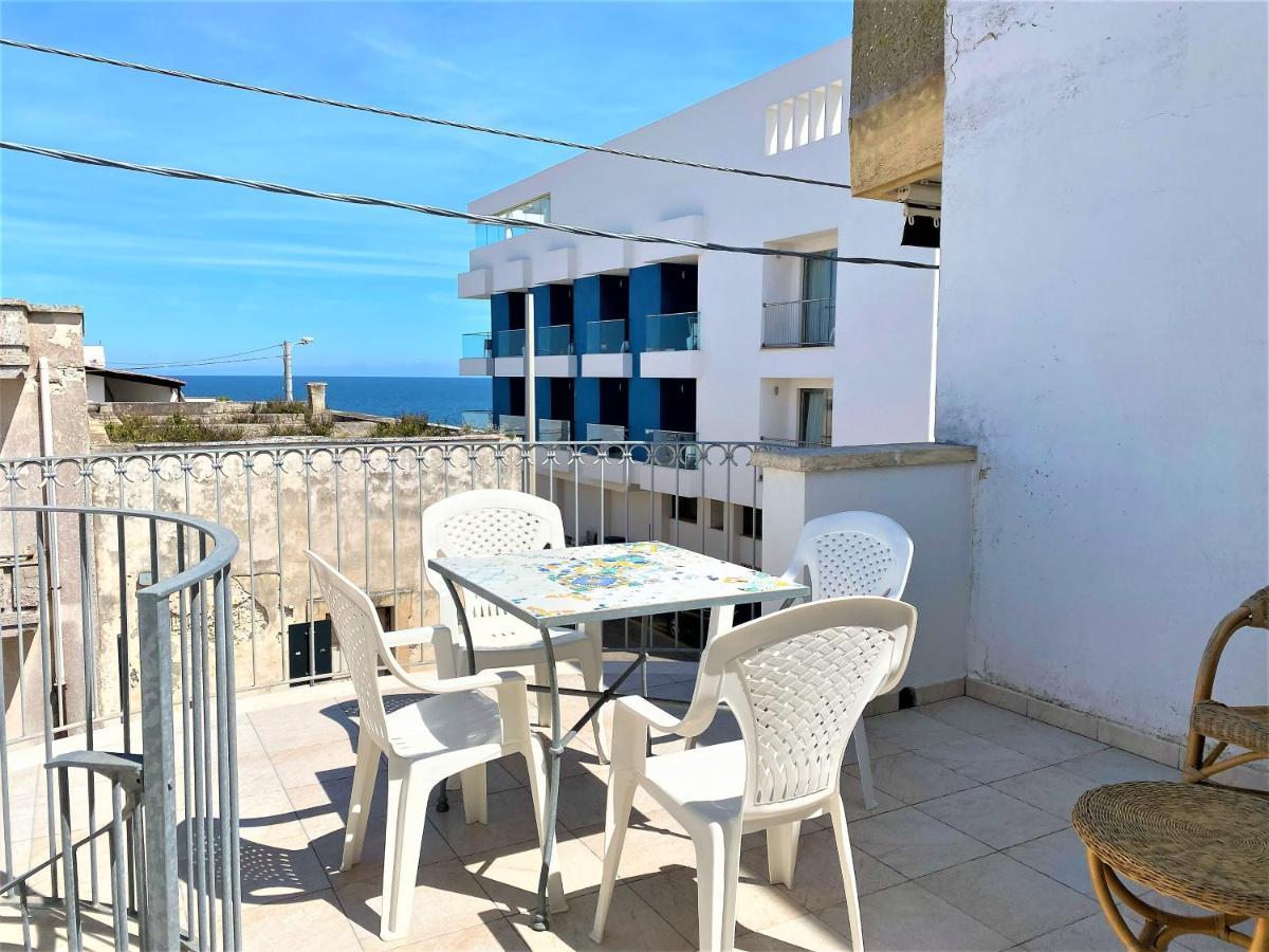 Attico Maestrale Villa Torre dell'Orso Esterno foto