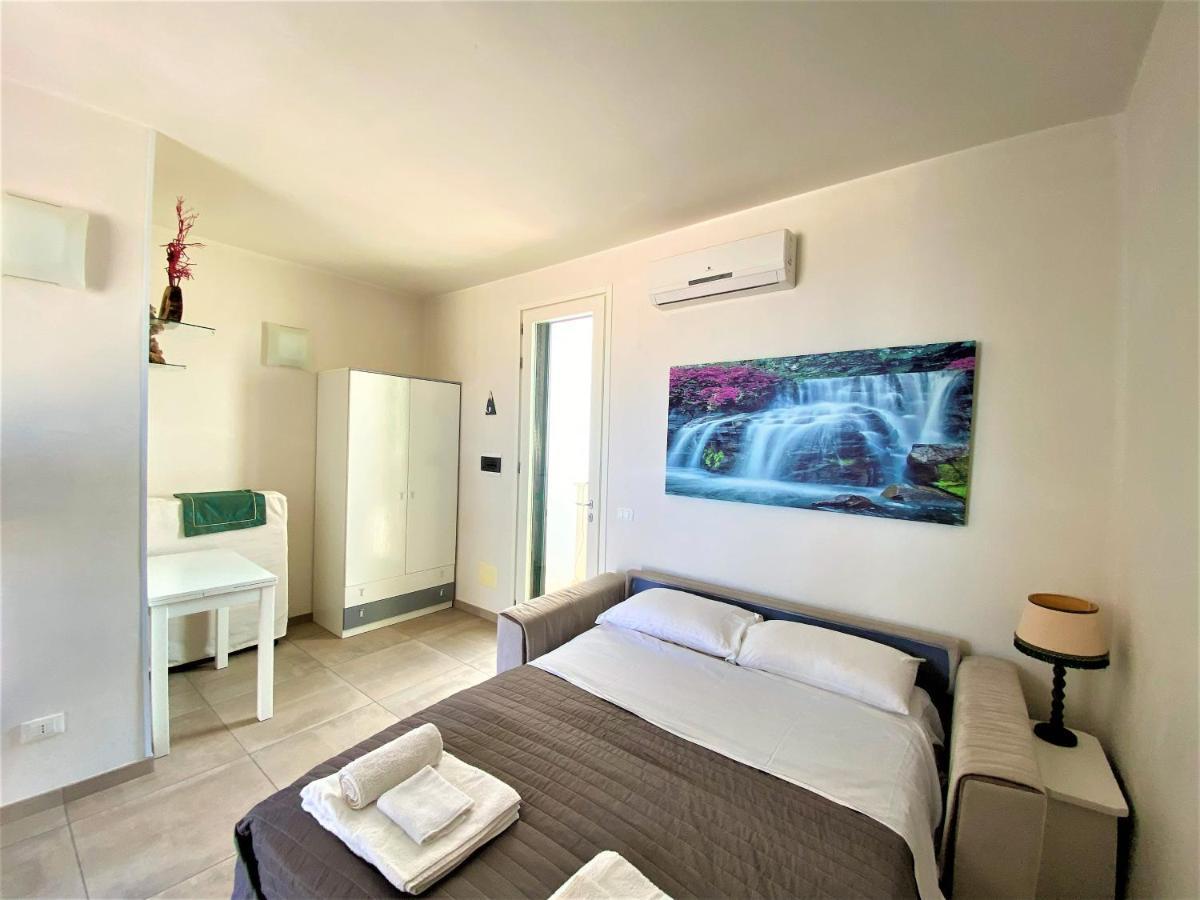 Attico Maestrale Villa Torre dell'Orso Esterno foto